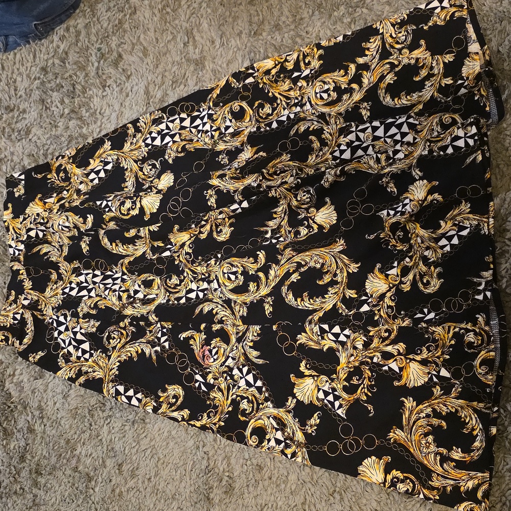 Impulsive Elegant Black and Gold Women's Maxi Skirt